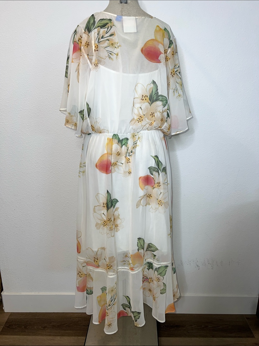 FARM Rio Eloisa Floral Sheer V-Neck Women’s Dress in Cream with Orange Accents - Picture 3 of 5